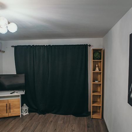 Insomnia Studio Дробета-Турну-Северин Экстерьер фото